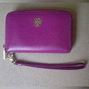 TORY BURCH Dena Zip Around Wallet Continental Leather | Magenta